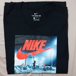 Nike shirt